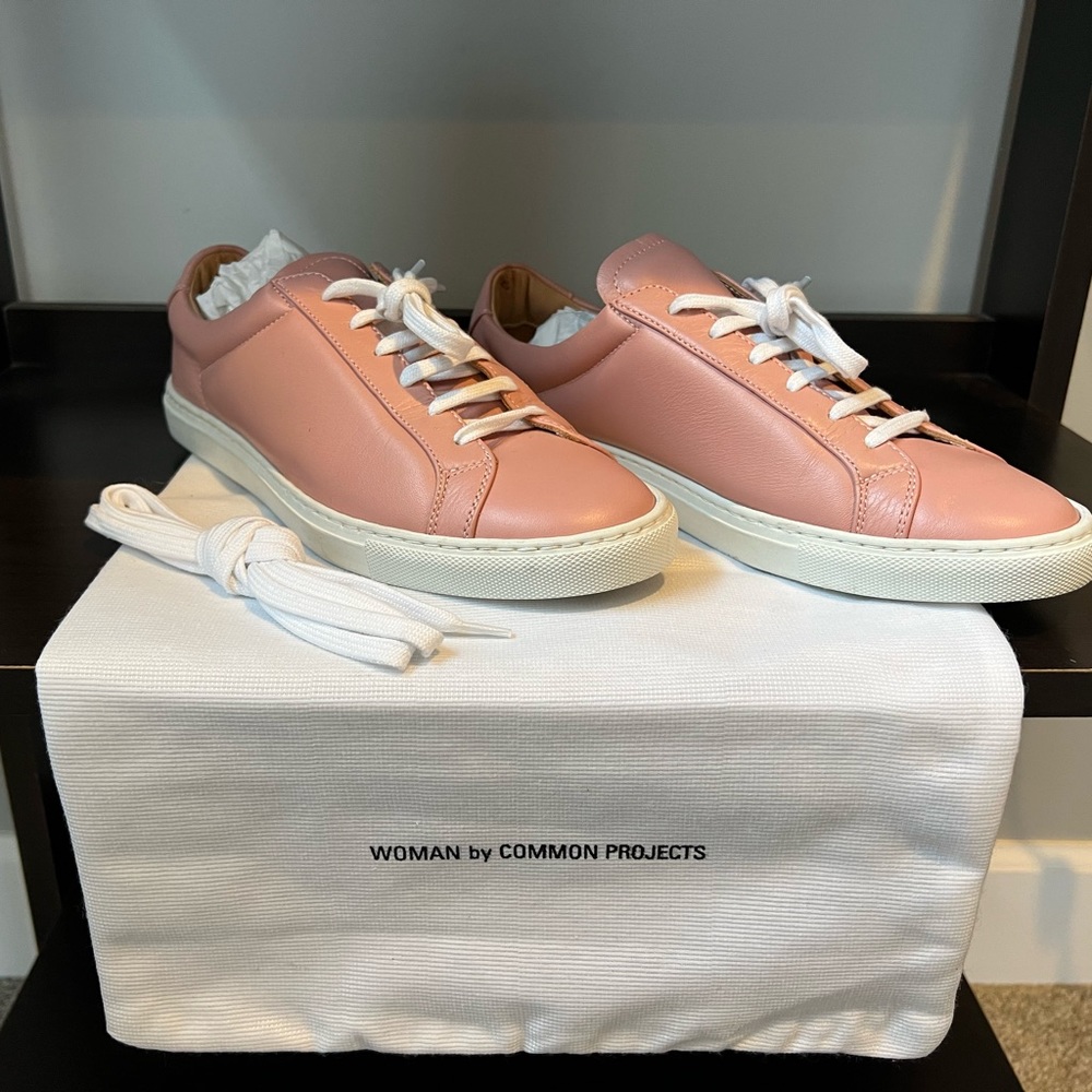 Woman by Common Projects Sneakers